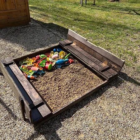 Forest Park Garden Διαμέρισμα Μπρατισλάβα